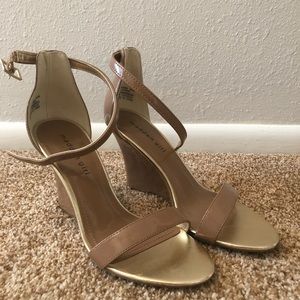 Madden Girl Wedge Heels Size 8.5